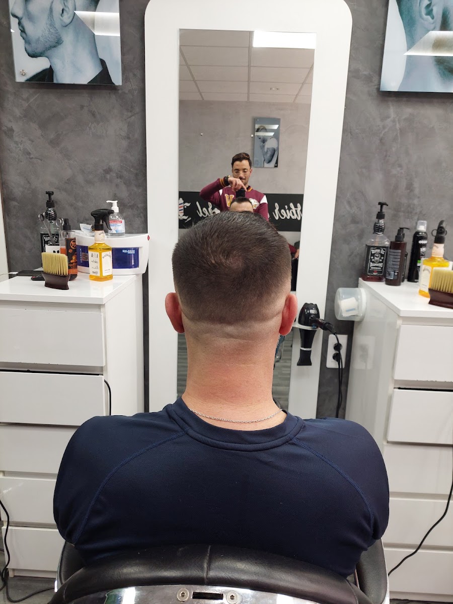 Dégradé net réalisé au Barbier de l'Estérel